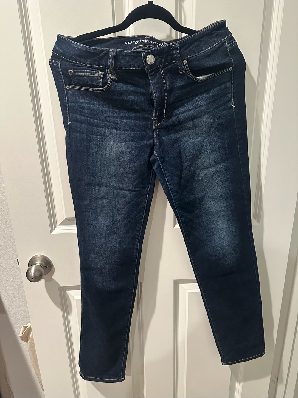 American Eagle Outfitters Dark Blue Skinny Jeans